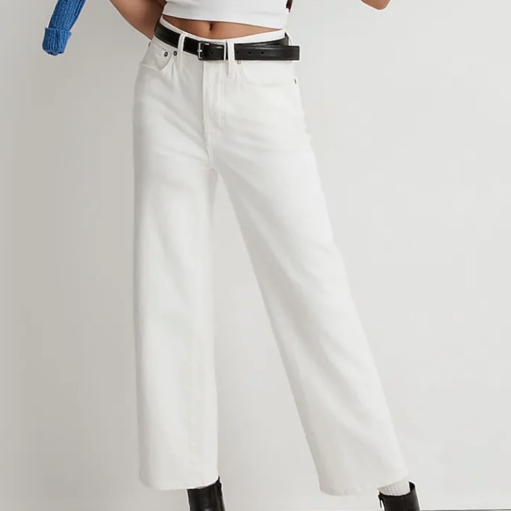 NEW petite wide leg cropped jean